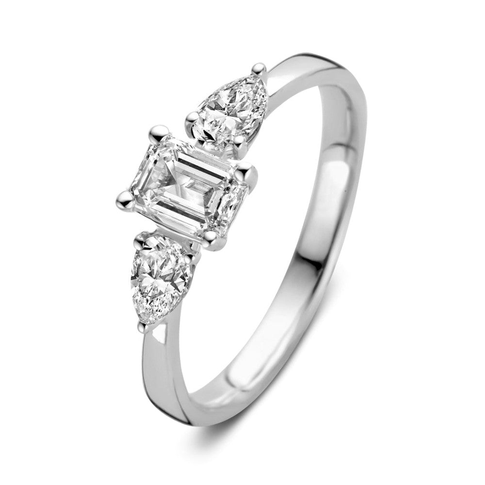 Ring aus Weißgold mit drei Diamanten, einem rechteckigen und zwei tropfenförmigen Steinen
