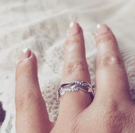 Ring aus 14 Karat Weißgold mit 0,15 Karat Brillant