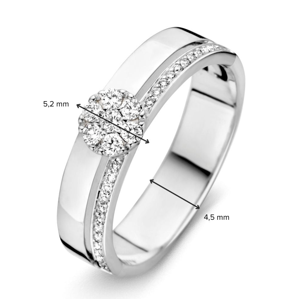14 Karat Weißgoldring mit 0,22 Karat Brillant-Diamant