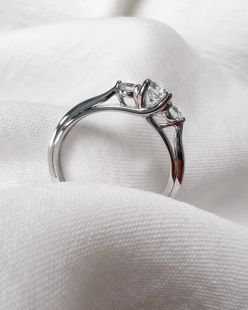 Eleganter Weißgoldring mit 0,51 Karat Brillanten