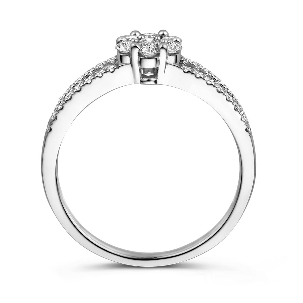 Eleganter Weißgoldring mit Brillant in Quadratumrandung und schwebenden Diamanten 0,55 Karat.