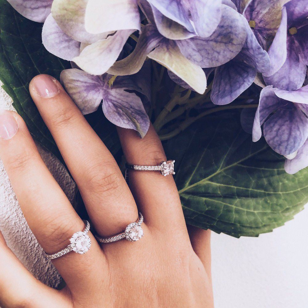 Eleganter Weißgoldring mit Morganit und Brillanten – 0,32 Karat