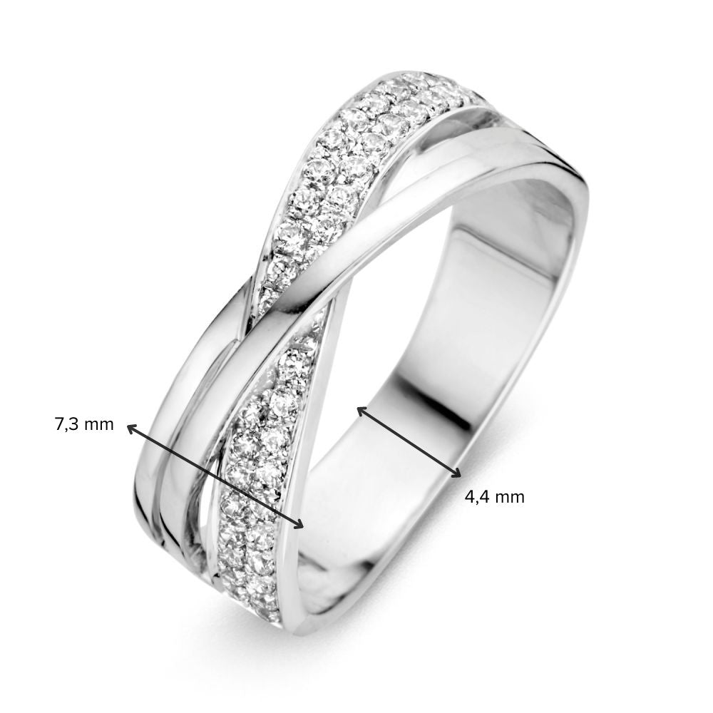 Eleganter Weißgoldring mit strahlenden Zirkonia für einen zeitlosen Look