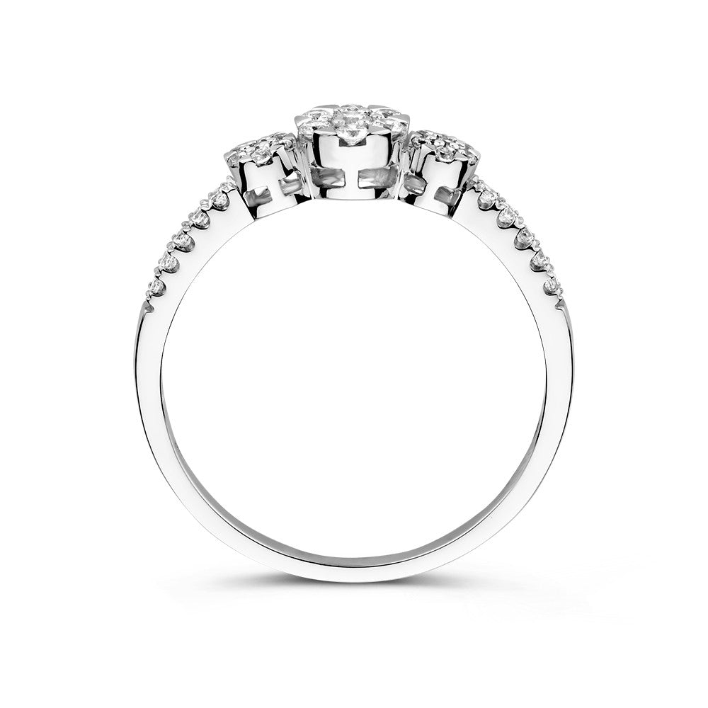 Weißgoldring mit drei Zirkonia und Seitensteinen