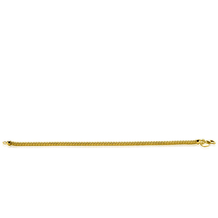 De Zinzi Armband Gold Plated Zia1287 G, afgebeeld op een witte achtergrond, toont een strakke en sierlijke vossenstaartketting met een eenvoudige sluiting. Perfect om elegantie toe te voegen aan elk mode-ensemble of sieradencollectie.