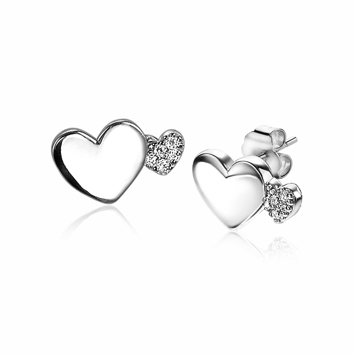 Ohrringe aus Silber in Herzform mit einem kleinen, funkelnden Herz aus Zirkonia