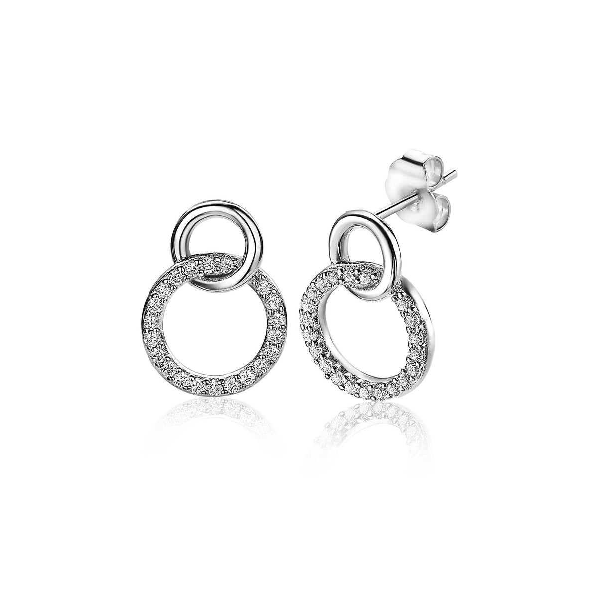 Ohrstecker aus Silber mit zwei ineinander verschlungenen Ringen und funkelnden Zirkonia-Steinen