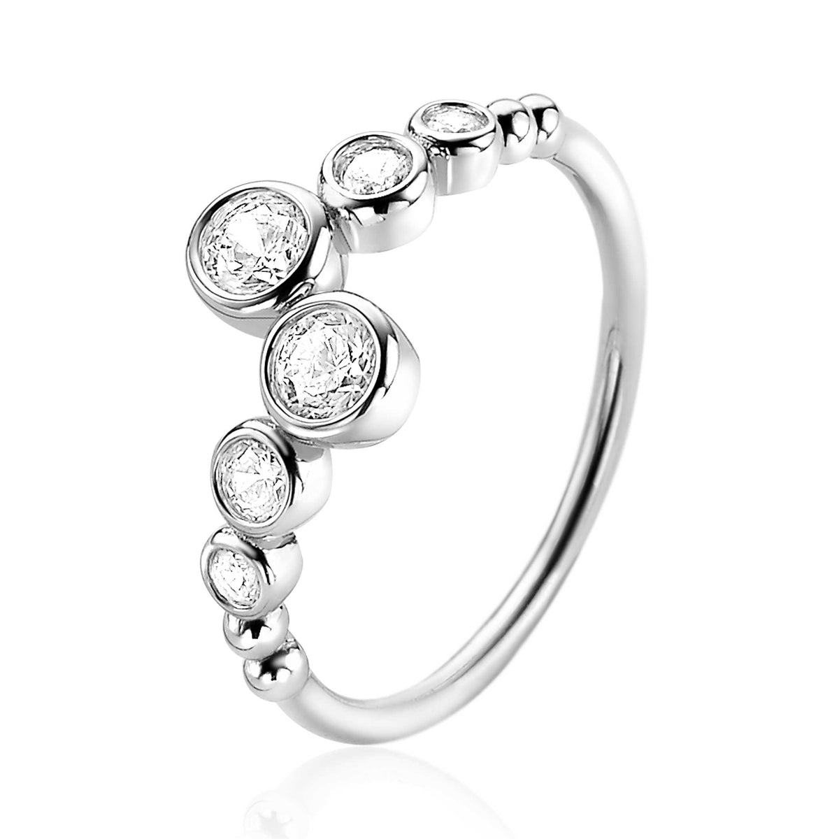 Ring aus Silber mit mehreren klaren Zirkonia-Steinen in unterschiedlichen Größen