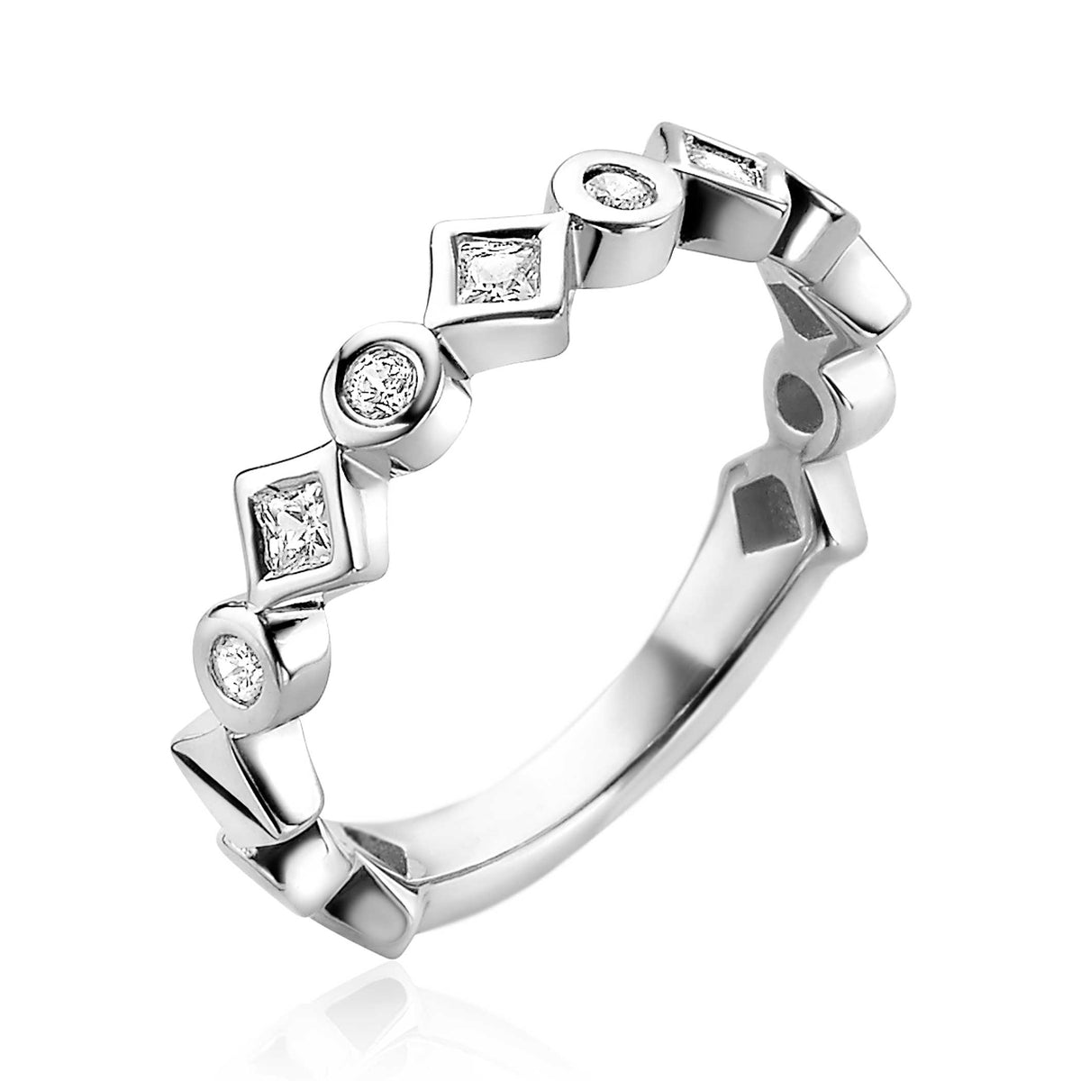 Ring aus Silber mit funkelnden Zirkonia in verschiedenen geometrischen Formen