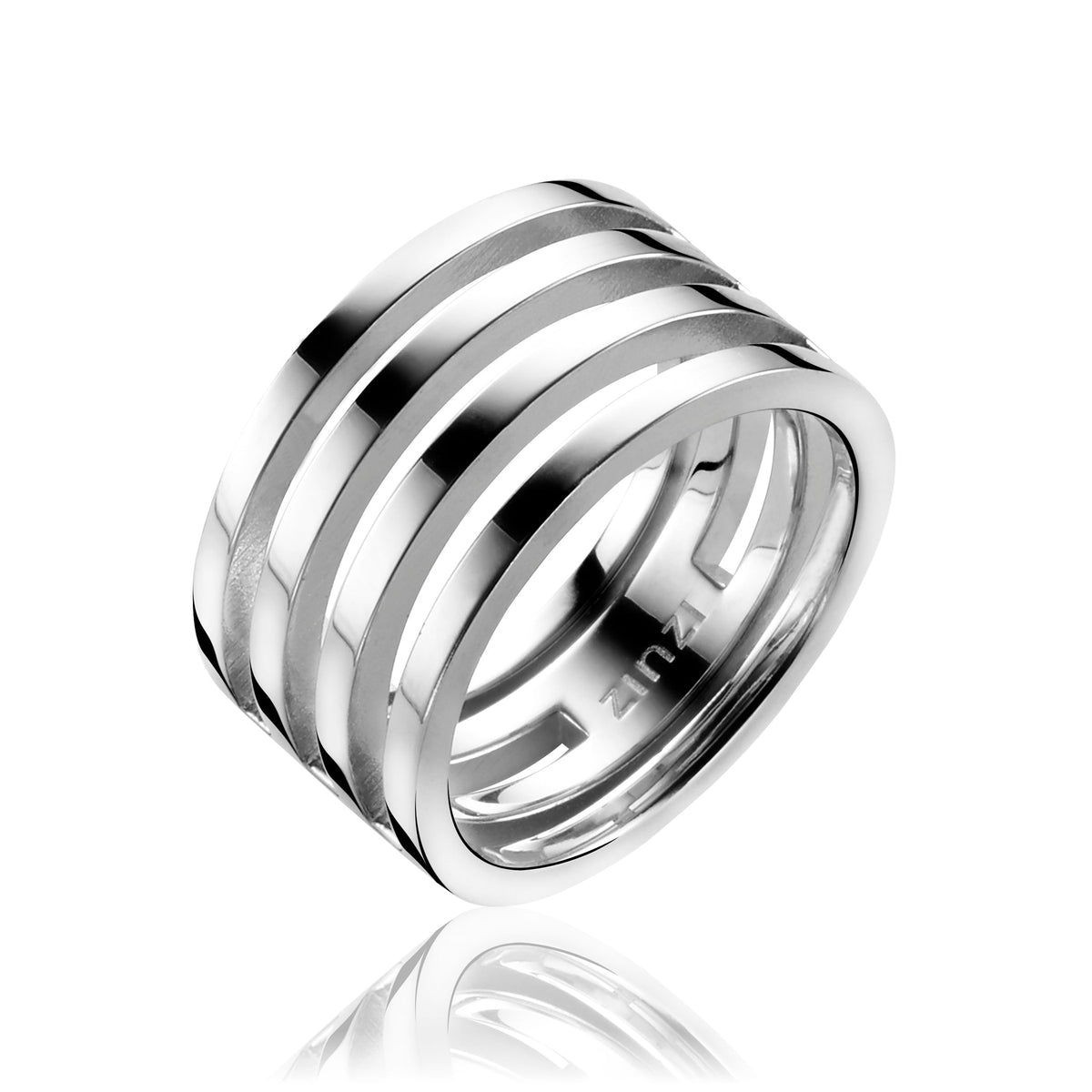 Ring aus Silber mit mehreren horizontalen Streifen und glänzender Oberfläche