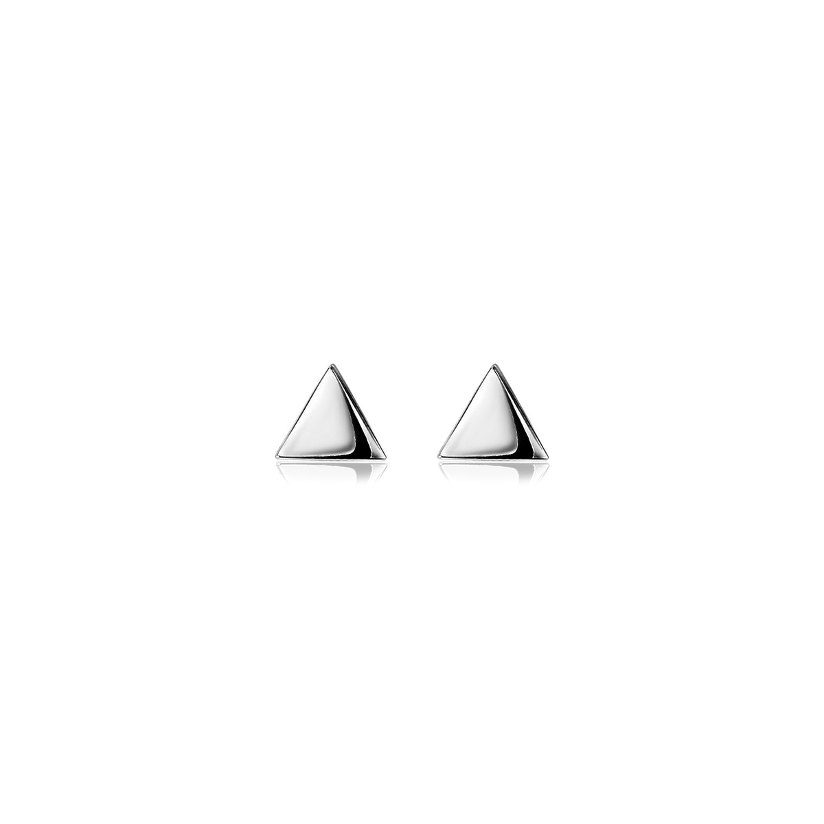 Ohrringe aus Silber in dreieckiger Form mit glänzender Oberfläche
