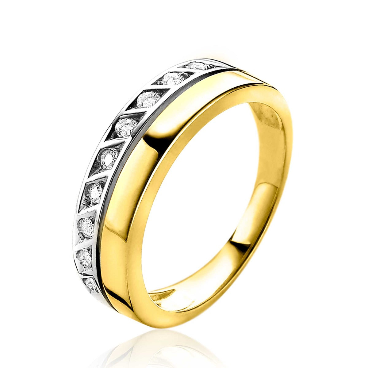 Ring aus Gold mit weißen Edelsteinen und diagonalen Mustern